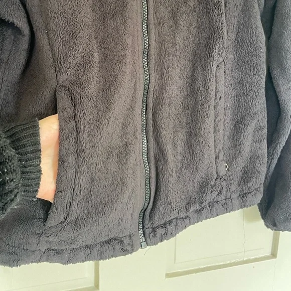 The North Face Black Teddy Jacket Cozy Fleece Stand-Up Collar Zip Up NWOT Active - Picture 5 of 14